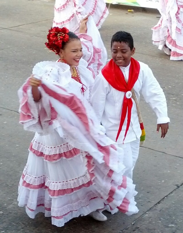 Kids participating at the Barranquilla Carnival.. Learning to 'be happy' since a young age.